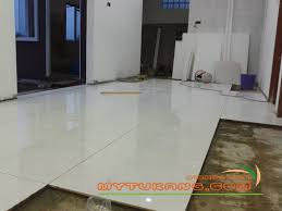 Pengenalan jubin seramik di bilik tidur. Jubin Lantai Murah Design Rumah Terkini