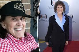 Ruth Buzzi's Instagram, Twitter & Facebook
