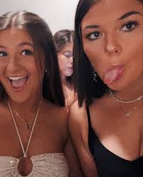 Madalyn Veltrop (@madalyn.veltrop) • Instagram photos and videos