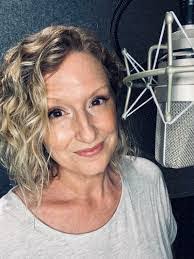 Shannon Musgrave's Instagram, Twitter & Facebook