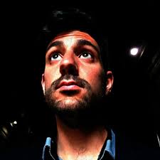 Hoy en día, que parece que hay que adaptarse a tragar mierda, un post así  me parece oro. gracias. lo cierto es que muchísimas personas sufren a  diario mientras que parece que