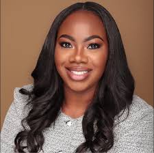 Are there any ladies in the Tampa area looking for travel buddies?