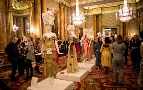 Contdict.com > english malay online translator. Bernard Chandran Presents A Kerawang Inspired Wear To Kate Middleton