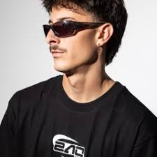 Stream TOMA NO PEITO by GIØ