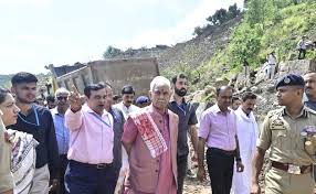 LG Manoj Sinha Visits Udhampur, Inspects Restoration of National Highway