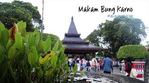 Posko terpadu nataru bandara i gusti ngurah rai, bali mulai beroperasi sejak 17 desember 2021 hingga 4 januari 2022. Makam Bung Karno Jelajah Blitar