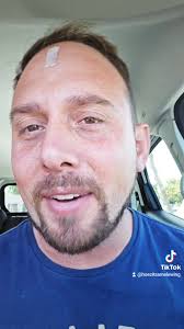 Hoezit Samelewing telah menambah foto baru