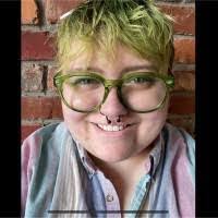 Lisa Bodiford's Instagram, Twitter & Facebook