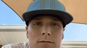 Danielle Rinehart's Instagram, Twitter & Facebook