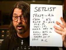 Niall Horan Names Taylor Swift 'One of the Greatest Songwriters of Her  Generation'