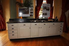I fixed everywhere but here by adding another light layer of glaze, but i wanted to show you the difference i like the visual variety it add to the kitchen. Wooden Cabinets Vintage December 2017