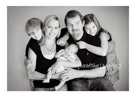 Inspiring Interview With Stephanie Fisher Photography Family Picture Poses Newborn Family Photos Family Photoshoot