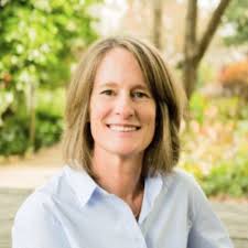 Excited to announce that I have completed my AS degree at Canada College in  Interior Design, along with a specialty certificate in Kitchen & Bath  Design. Grateful to all the outstanding faculty