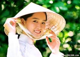 VĂN THƠ NHẠC: Quê hương, tình yêu và tuổi trẻ