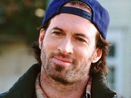 Therapy Has Ruined the Men of 'Gilmore Girls' for Me
