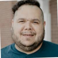 Bernardo Davis's Instagram, Twitter & Facebook