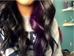 Purple Highlight Wish I Could Do This And It Look This Good Without Bleaching Just Did This With Red Hair Styles Dark Hair With Highlights Dark Hair