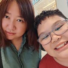 🆕🍢炸串碌碌🍢来啦‼️ 炸到酥香脆，吃到停不下来！ 加料不加钱！爱吃多少就拿多少❤️ 随手一拿，就是满满的幸福感😋 #点击留言有礼物🎁  来这里，不用做选择题！ 一个价，就能一次性解锁： 🔥 火锅—— 滚烫鲜香，想涮什么自己拿！ 🍖 烧烤—— 炭火滋滋作响，香味扑鼻 ...