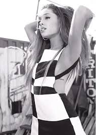Pin On Ariana Grande