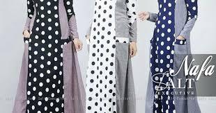 Terbuat dari bahan hyget yang lembut, bisa melar, dan adem membuatnya nyaman saat dipakai. Pin By Andara Sari On Fashion Muslim Women Fashion Abayas Fashion Sewing Dresses