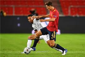 Born 16 january 1997) is a spanish professional footballer who plays as a centre back for villarreal. Life After Pique As Pau Torres Earns Spain Berth Beside Ramos