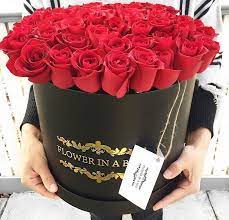 Flower In A Box Boxed Roses Melbourne Real Roses That Last A Year Flower In A Box Box Roses Flowers Box