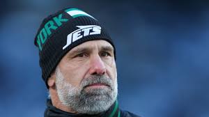 Jeff Ulbrich: Jets'te ters giden şeylerin bir parçası, delegasyon eksikliği  ve dürüst olmamakmış : r/nyjets