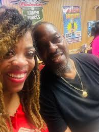 Sharing Happy Days with Alumni