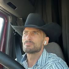 Chris.Browder.Now (@leftmydemonsbehind)