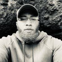 Avery Cottrell's Instagram, Twitter & Facebook