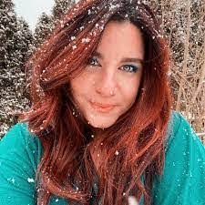 Kristen Winstead's Instagram, Twitter & Facebook