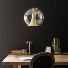 Suspension Ronde En Metal Dore Et Verre Burton Design Chic Et Retro Chez Maisons Du Monde Maison Du Monde Decoration Salon Appartement Maison