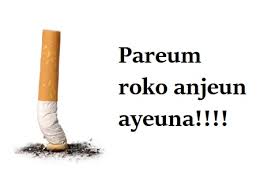 Kalimat ini berfungsi untuk membujuk orang untuk menggunakan suatu produk atau layanan yang sedang diiklankan. 7 Contoh Iklan Layanan Masyarakat Bahasa Sunda Dan Gambarnya