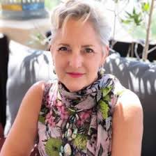 Carrie Wright (carriemawright)