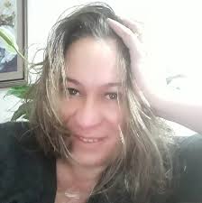 Em entrevista à CRESCER, a dentista Carla Sabrina Peres da Silva Ferreira,  32, diz que já chegou ao hospital em trabalho de parto. "Quando eu dei um  passo para fora do elevador,