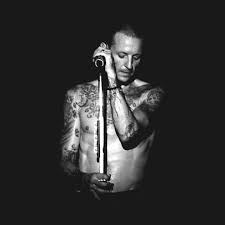 July 20, 2017, 02:36:28 pm. 240 Chester Bennington R I P Ideen Chester Bennington Linkin Park Chester