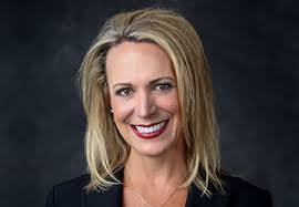 Kristen Russell's Instagram, Twitter & Facebook