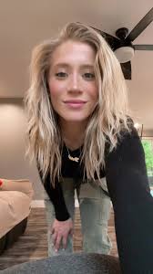 I fell at the end 🤣🤣🤣(also i wish i was good at dancing💀) #fypage  #dance #fy #fail