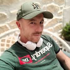 ADRIAN: albumi, pjesme, koncerti