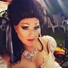 Al "What did they say about me?" Kelly "Well, they said you had the arms of  a blacksmith and the legs of a god." Al "Did they say anything about my  butt?