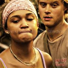 pov: jj e kie sempre estavam flertando. (esqueci a marca d'agua 😭)