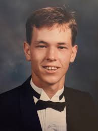 MR. KEVIN LEE WRIGHT, age 46, of Eastman, Georgia, died Wednesday August 4,  2021, at his residence. Funeral services will be held at 11:00AM Friday,  August 6, at Southerland Funeral Chapel, with