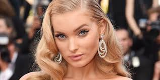 Model Elsa Hosk Shares That She S Expecting A Baby Girl