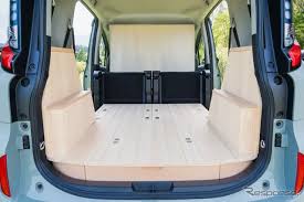 トヨタ『シエンタ』専用の車中泊キット、3列シート7人乗り用が新登場…YURT 1枚目の写真・画像