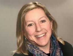 Heather Hamilton's Instagram, Twitter & Facebook