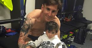 On his right shoulder and arm you will find the huge jesus christ tattoo. Lionel Messi Has A Tattoo Of Jesus Face On His Arm Fusion