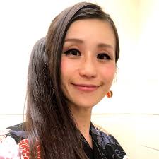 インストラクター