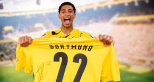 But the referee says no! Astonishing Borussia Dortmund Reveal Why Jude Bellingham Chose Them Over Manchester United The United Devils Manchester United News