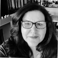 70+ "Audia" profiles