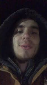 Max Clouse's Instagram, Twitter & Facebook